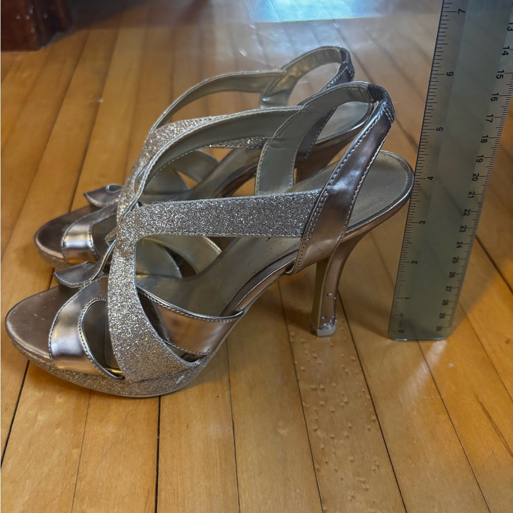 Elegant Gold Strappy Heels